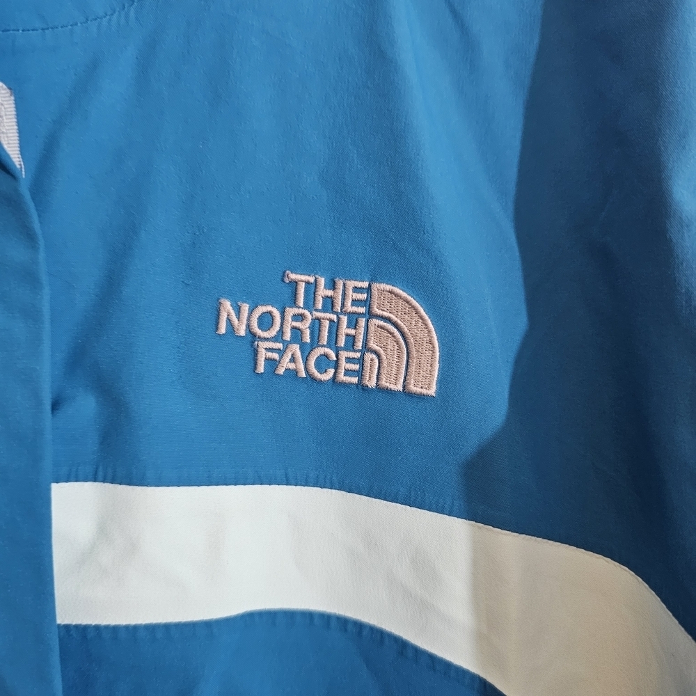 The North Face HyVent Jacket with Removable Inner Fleece Medium Blue - Picture 3 of 10